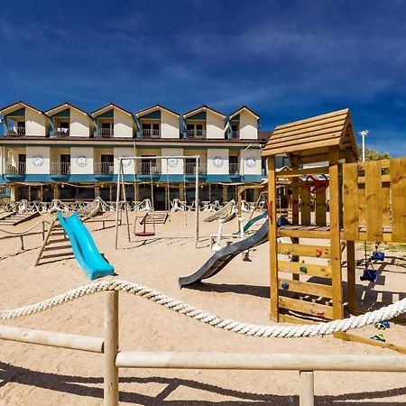 Micul Golf Hotel Două Mai Eksteriør billede
